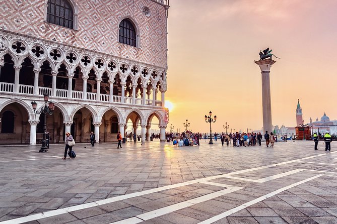 4-Hour Venice guided walking tour with Doge's Palace & St Mark's Basilica - Why this 4-hour Venice combo works so well