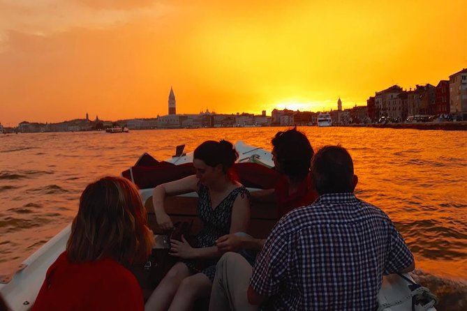 A Venetian Aperitif on The Lagoon - Your boat and the onboard feel in a max-10 group