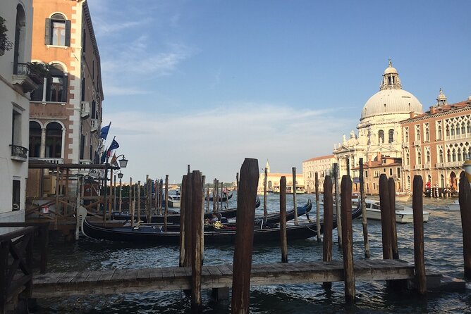 Best of Venice Private Tour: St. Mark's Doge Palace Gondola Ride - Inside St. Mark’s Basilica: priority entry plus real rules