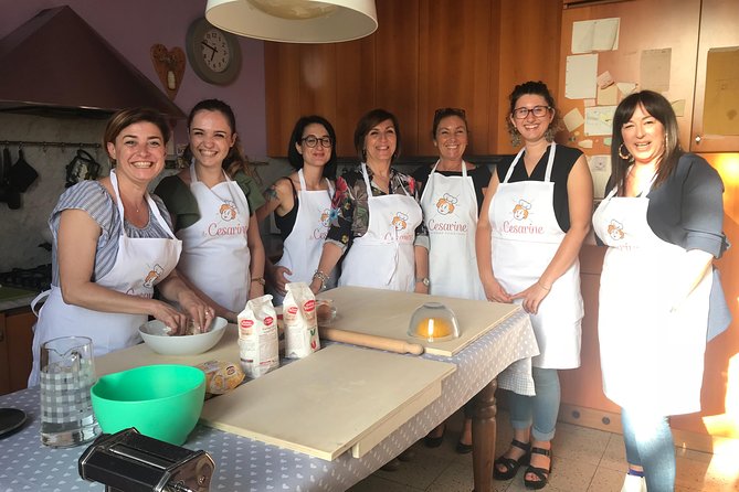 Cesarine: Private Pasta and Tiramisu Class in a Local Venice Home - Quick hits