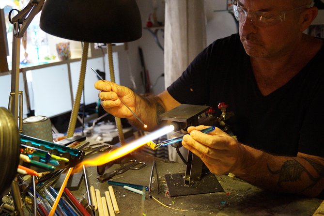 Create your Glass Artwork: Private Lesson with Local Artisan in Venice - Stepping Into Massimiliano Caldarone’s Workshop in Venice