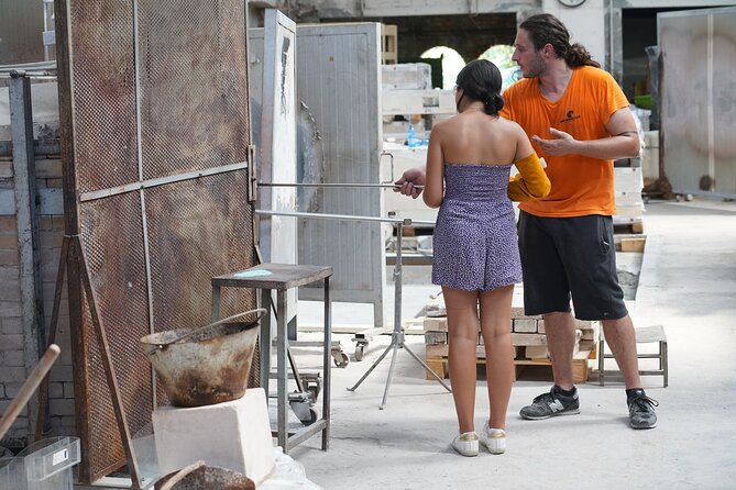 Create Your Own Murano Glass: Beginner’s Glassblowing Class - The 2.5-hour lesson plan: from hand drills to your final piece