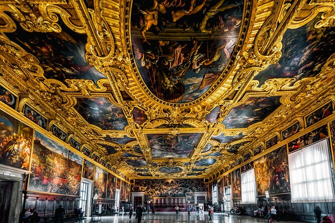 Doge's Palace and St Mark's Basilica Fast-Track Tour in Venice - Skip-the-Line Entry in Venice: What It Does and What It Doesn’t