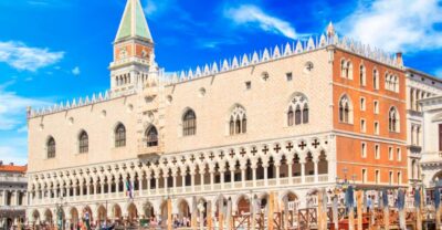 Doge's Palace Skip-the-Line Guided Tour - Where to meet near Correr: the location that trips people up