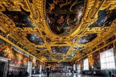 Doge’s Palace & St. Mark’s Basilica Tickets + Tour Options - Choosing your tour style: audioguide freedom vs a licensed English guide