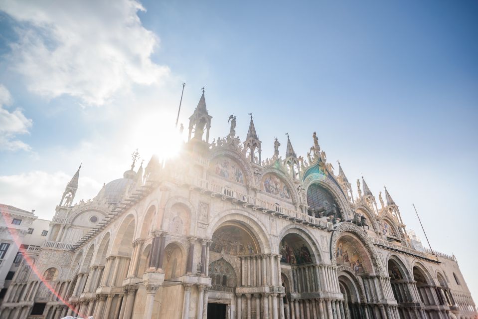 Doge's Palace & St. Mark's Basilica with Terrace Access Tour - Group vs private: how to pick the best format