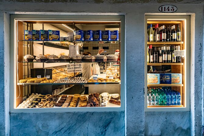 Eating Venice Food & Drinks Tour - A La Vecia Papussa: spritz-making demo plus cicchetti with codfish or sardines