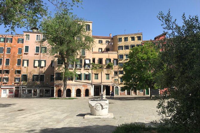 Exclusive Private Venice Jewish Ghetto Tour - Ghetto Ebraico: oppression, Stolpersteine, and seeing Holocaust memory in street form