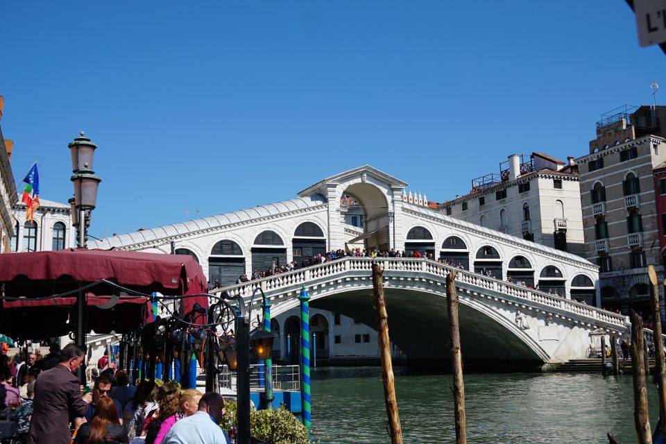 From Punta Sabbioni: Venice, Murano & Burano Guided Tour - FAQ