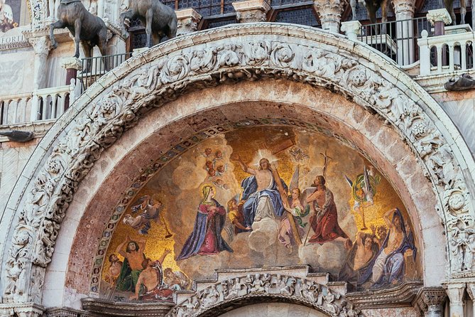 Highlights & Hidden Gems With Locals: Best of Venice Private Tour - Calle San Francesco in Castello: a Franciscan stop that sets the tone