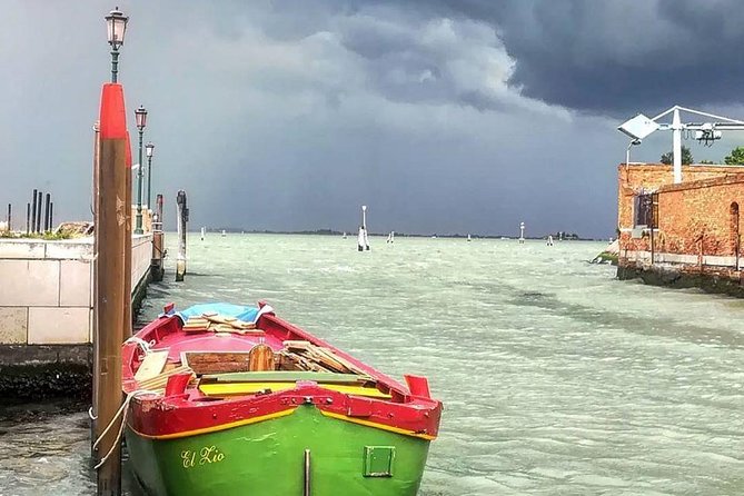 Learn to Row in the Venice Canals - Who This Suits Best (and Who Might Skip It)