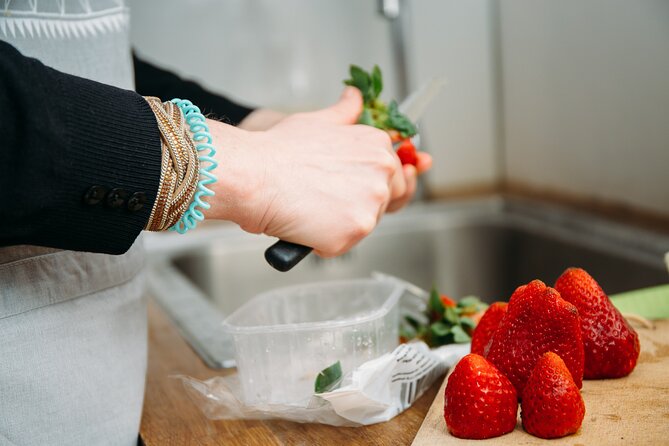 Local Venetian Cooking Class - Small group energy in a small home: the real vibe you should expect
