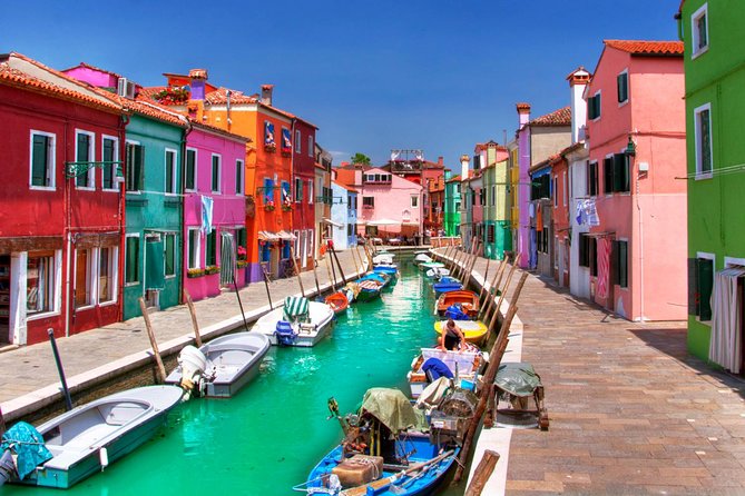 Murano and Burano Islands 4-Hour Tour - Group size, comfort, and what to expect on a crowded day