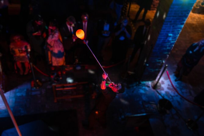 Murano Glass Blowing Demonstration - The Glass Cathedral - Price and Value: $16.94 for a Short, Tight Murano Experience