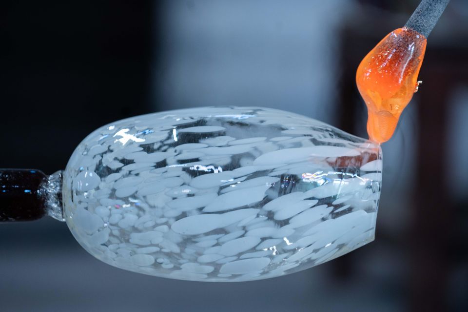 Murano: Glass Factory Experience with Tour and Demonstration - The 20-Minute Flow: Tour, Blowing, Then Glass Animal Sculpting