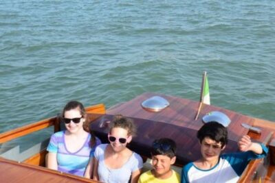 Private Arrival Transfer: Venice Train or Bus Stations to Venice Hotels - Your ride: air-conditioned private water taxi and a fast lagoon dash