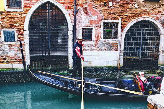 Private Gondola Ride in Venice - Who This Gondola Ride Suits Best