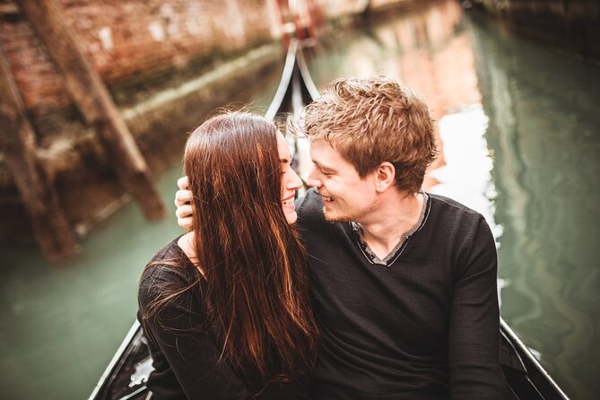 Private Photoshoot on Personal Gondola in Venice - The Best Fit for This Venice Photo Experience