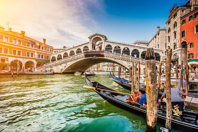 Private Venice 2 hrs Tour: Boat & Walking Tour with food tasting - Food tasting: pastry and coffee, or cicchetti with wine