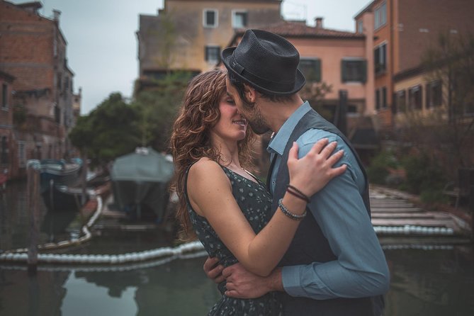 Professional Photographer in Venice, Italy - Choose your session length: 1 hour vs 1.5 vs 2 hours