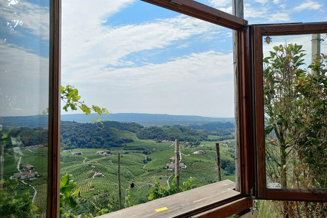Prosecco Hills Day Trip from Venice & Treviso: 2 Wineries - The wine and food rhythm: how to enjoy it without rushing