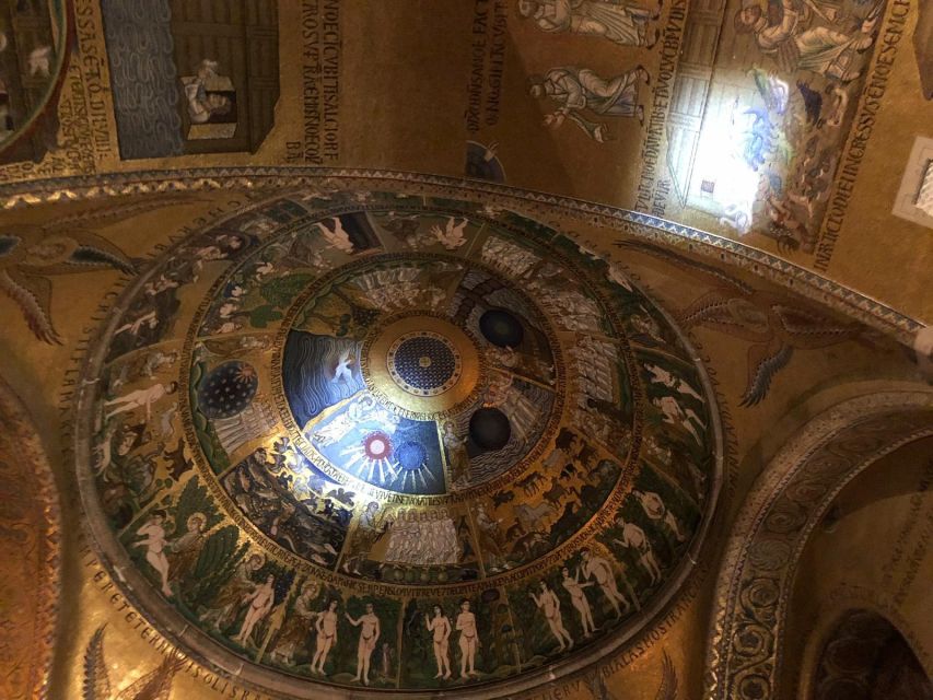 Saint Mark's and Doge's Palace: VIP After Hours Tour - Where the tour starts in Piazza San Marco (and why that matters)