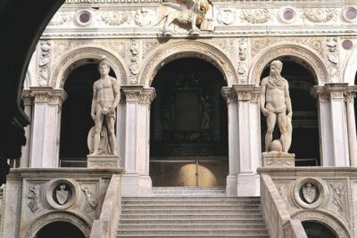 Skip the Line: Doge's Palace Guided Tour in Venice - Skip-the-line priority: what it fixes, and what it can’t