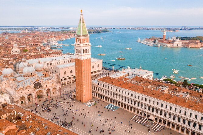 Skip-the-Line: Doge's Palace & St. Mark's Basilica Fully Guided Tour - Doge’s Palace: the public rooms that explain Venice’s power
