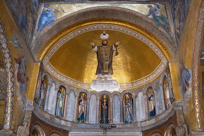 Skip the Line St Mark’s Basilica and Doge’s Palace Exclusive Tour - Timing and logistics: how the 2.5 hours should fit your day