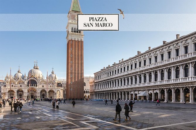 St. Mark's Basilica & Doge Palace + Murano, Burano Guided Tour - Doge’s Palace: power, prisons, and the Bridge of Sighs moment