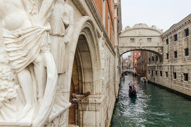 St Mark's Basilica & Doge's Palace with Secret Passages Access - Palazzo Ducale: secret doors, prison corridors, and Casanova’s cell