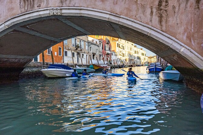 Sunset Kayak Tour in Venice: Discovering the City’s Canals - Fitness Reality Check: Who This Tour Suits (and Who Should Rethink)