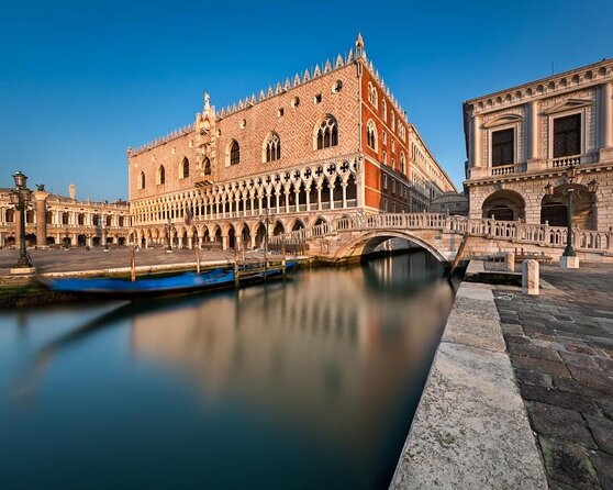 Sunset Traditional Boat Tour with Prosecco - Key highlights you’ll feel right away
