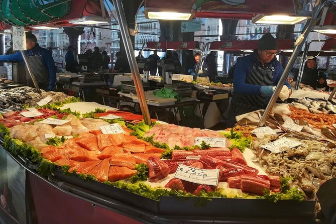 Tasty Street Food Tour of Venice City Center with Cicchetti & Local Specialties - A Small-Group Cicchetti Fix in the Venice Center