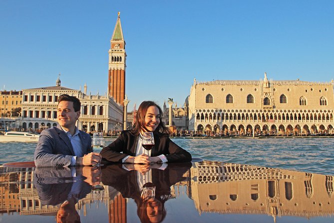 The Secrets of the Grand Canal - Special Private Boat Tour - Hotel pickup and the easy start you’ll feel right away