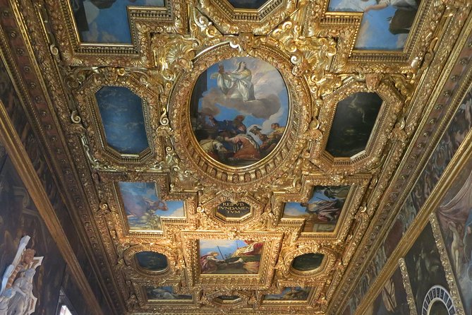 Tour of Venice in Doge's Palace and St Mark's Basilica - Headsets, Crowd Flow, and the Pace You’ll Feel in 2h15