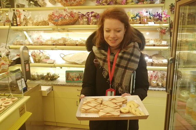 Venetian Cicchetti Street Food and Sightseeing Walking Tour - Fish Market Timing: When Closures Change the Plan