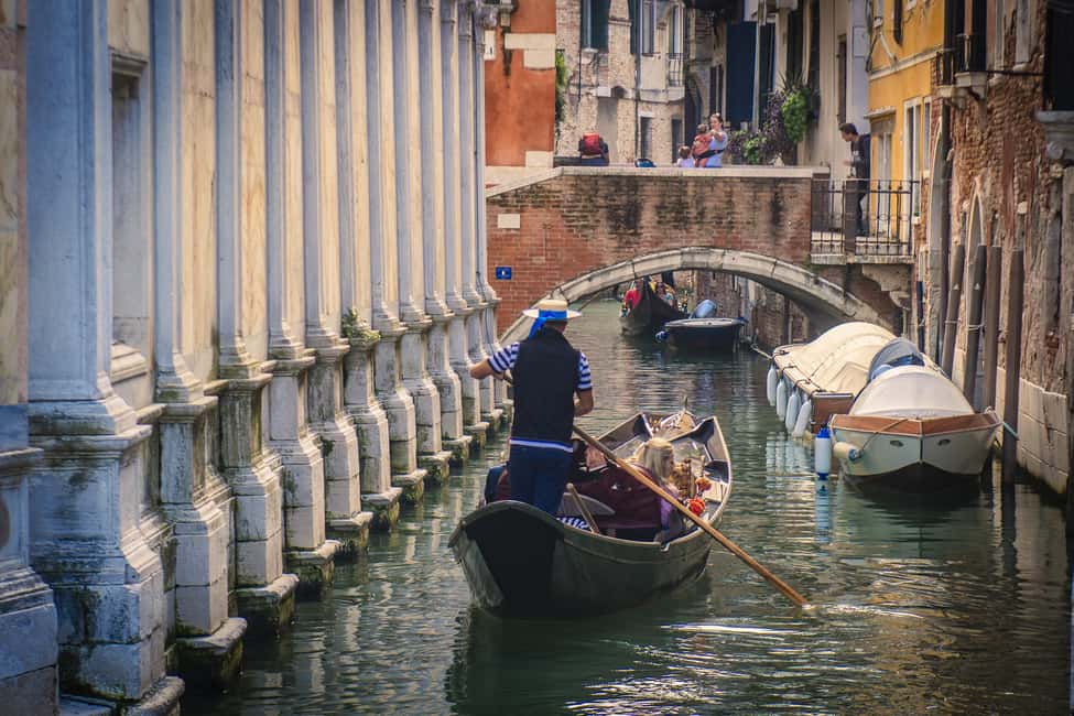 Venetian Private Sandolo tour - Meeting at Campo Santa Maria Formosa: The Start of the Real Venice