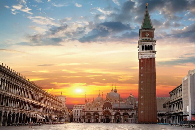 Venezia Walking Tour with Audio and Written Guide by a Local - Quick hits before you go
