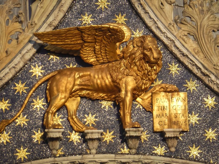 Venice: 1.5-Hour Wandering Around the City - Optional glass furnace: a craft finish if you want one more stop