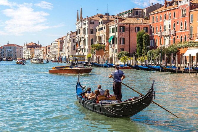 Venice Boat Tour on Grand Canal with Local Guide - What This Venice Grand Canal Speedboat Tour Really Gives You