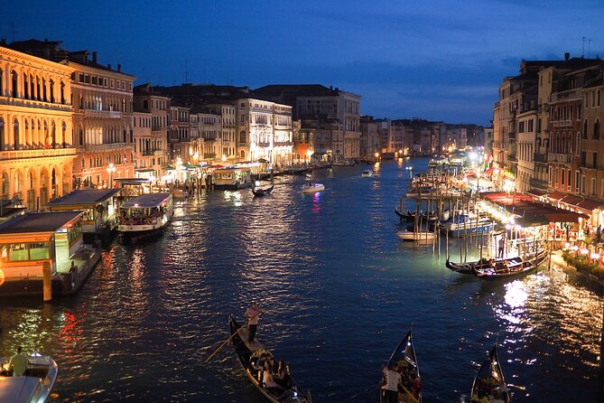Venice by Night: Highlights & Hidden Gems Tour - Stop 3: The San Marco Hospital Façade (Ospedale di San Giovanni e Paolo)