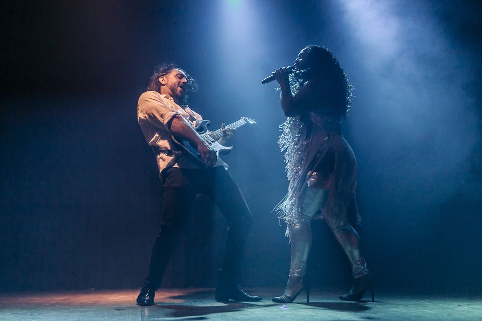 Venice: Cabaret Dinner Show - Getting There Without Stress: Mainland Location and the Piazzale Roma Shortcut