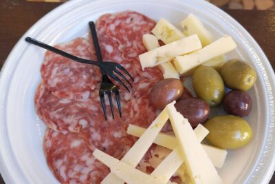 Venice Cicchetti, Spritz and Wine Tour with a Local Guide - Porta del ghetto meeting point: easy to find, easy to start