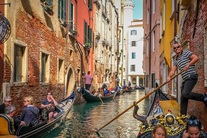 Venice: Classic 30-Minute Gondola Ride Through the Canals - How much is it worth? The $49.32 price for 30 minutes