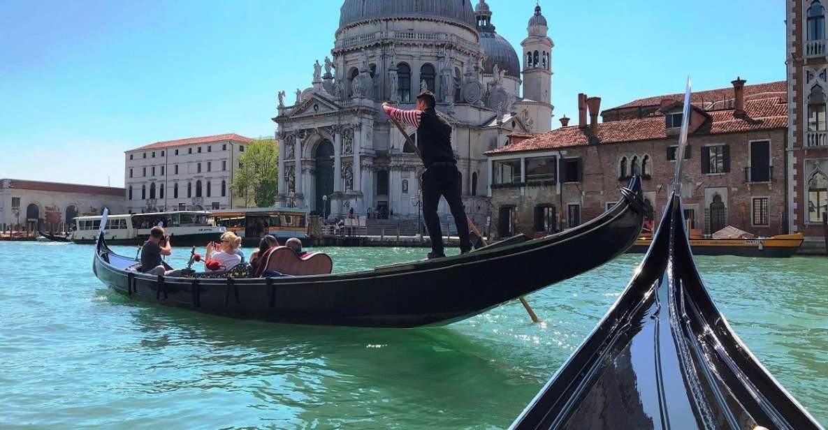 Venice Combo: Gondola, St. Mark’s Basilica Pala d'Oro option - St. Mark’s Basilica fast entry: the golden church without the wait