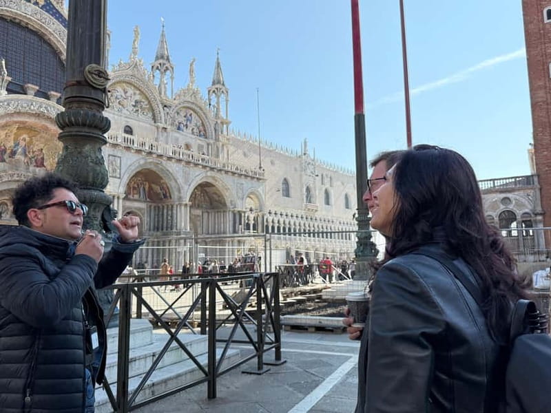 Venice: Doge Palace, San Marco Basilica & Rialto Bridge - Logistics tips so the day runs smooth