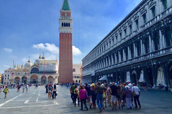 Venice: Doge's Palace and St. Mark's Basilica Guided Tour - Doge’s Palace for 75 Minutes: Casanova, Ceilings, and Power