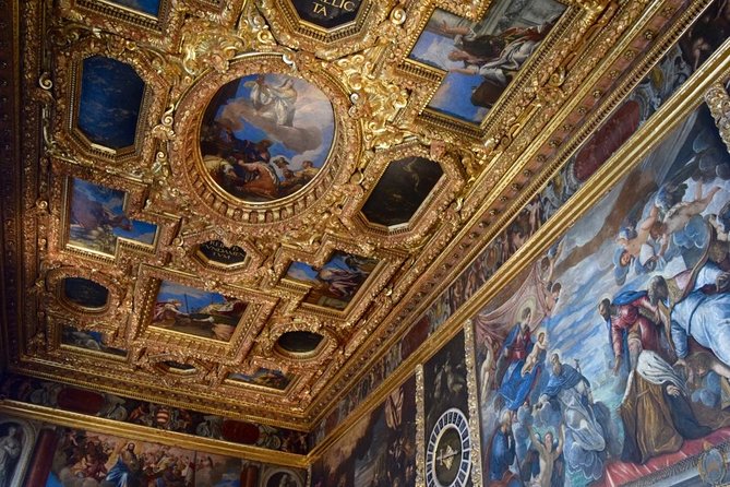 Venice: Doge’s Palace Prisons & Secret Itineraries Guided Tour - Public palace rooms: art, power, and why the guide matters