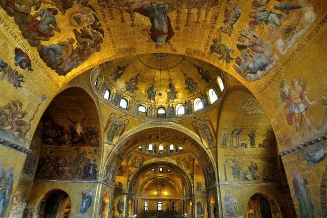 Venice Doge's Palace & St. Mark's Semi-Private Tour, Max 6 People - Prisons and the Bridge of Sighs: the darker story you won’t forget